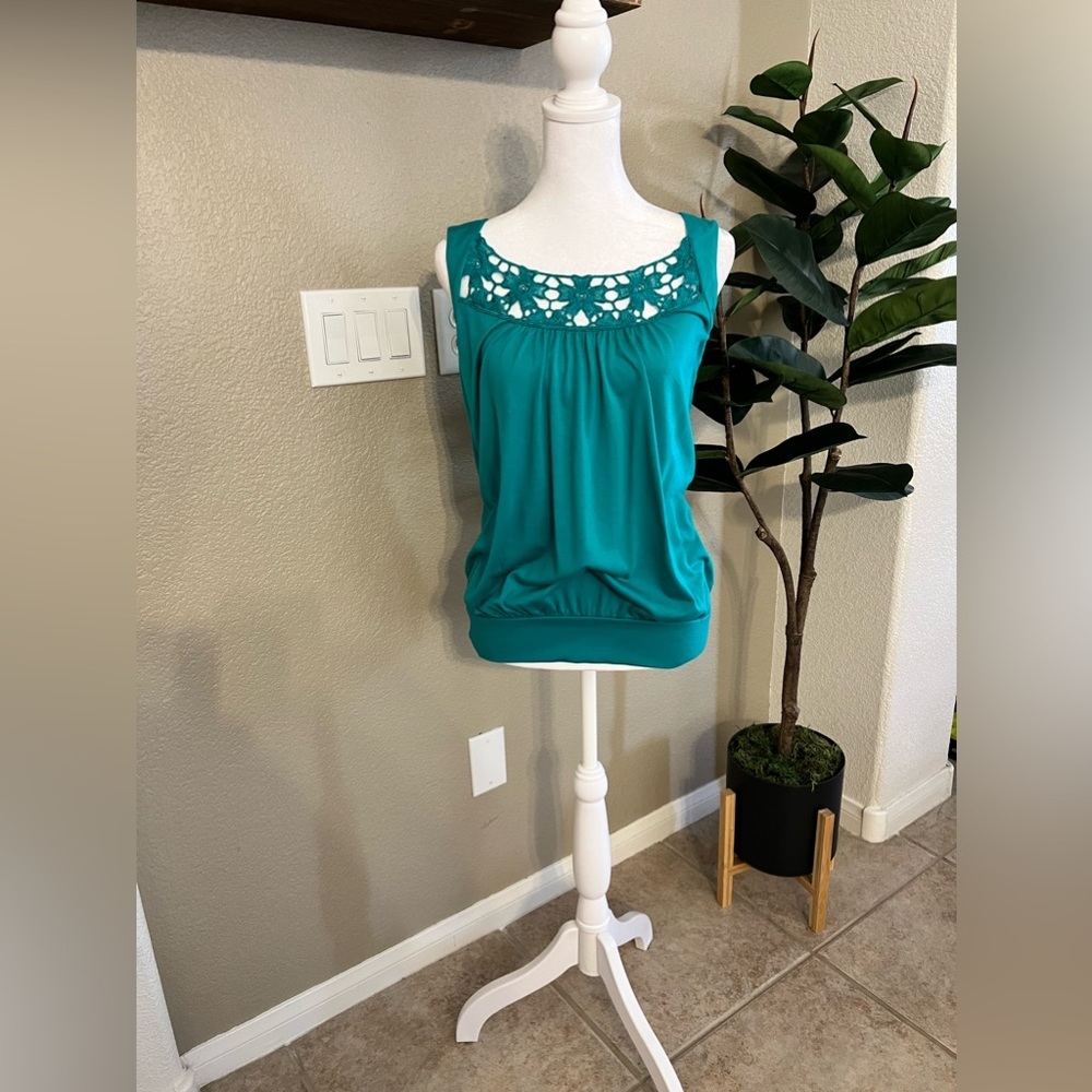 Crocheted Front Turquoise Sleeveless Top